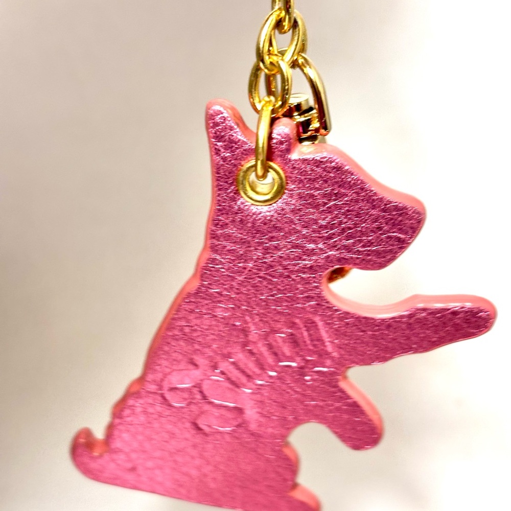 Y2K Scottie Dog Bag Charm
Hot Pink!